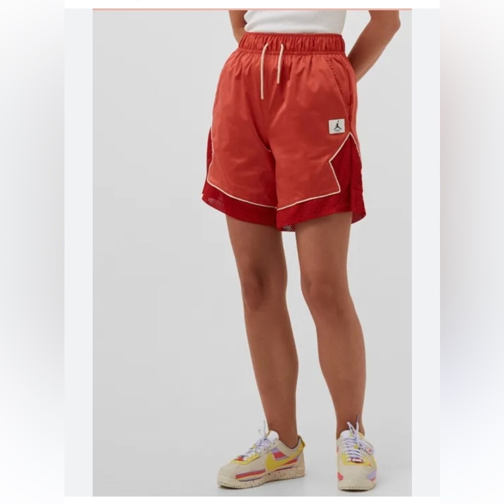 Nike Jordan Essentials Women's Diamond Shorts Red DO5041 605 Size XS